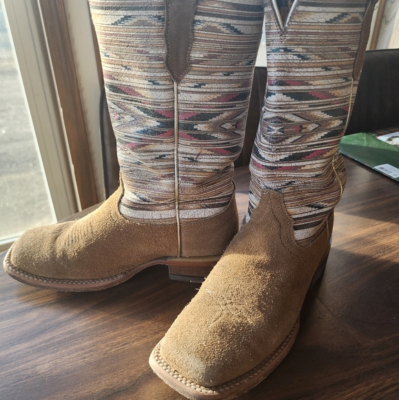 Ariat womens boots size 7 - Picture 2 of 4